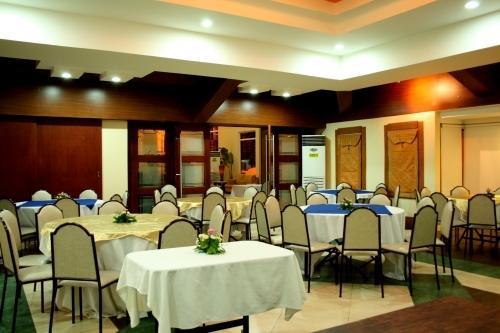 Mo2 Westown Hotel - Mandalagan Bacolod Luaran gambar