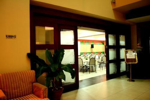 Mo2 Westown Hotel - Mandalagan Bacolod Luaran gambar