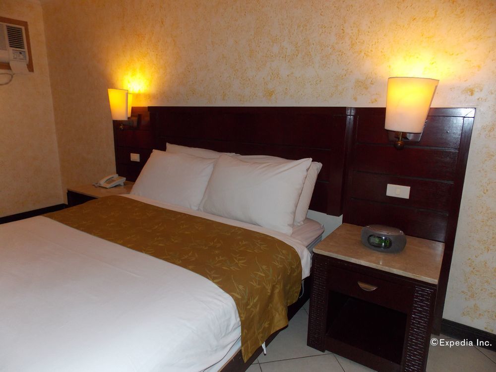 Mo2 Westown Hotel - Mandalagan Bacolod Luaran gambar