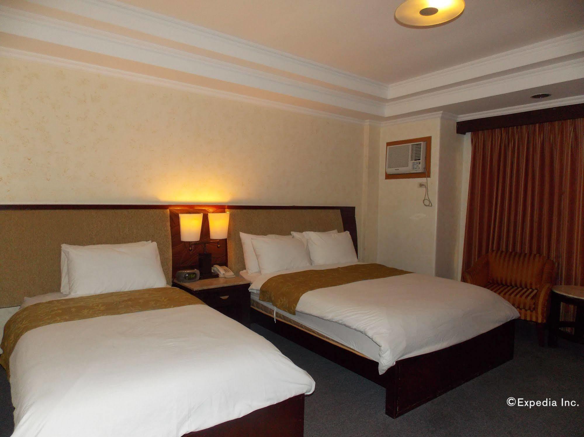 Mo2 Westown Hotel - Mandalagan Bacolod Luaran gambar
